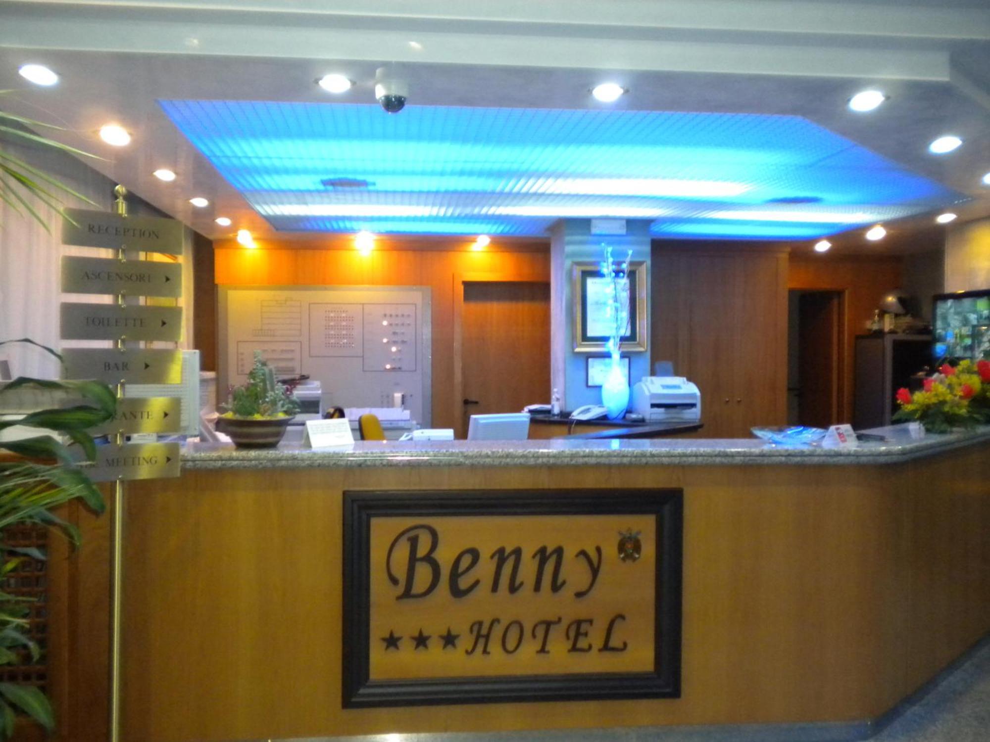 Benny Hotel Catanzaro Extérieur photo