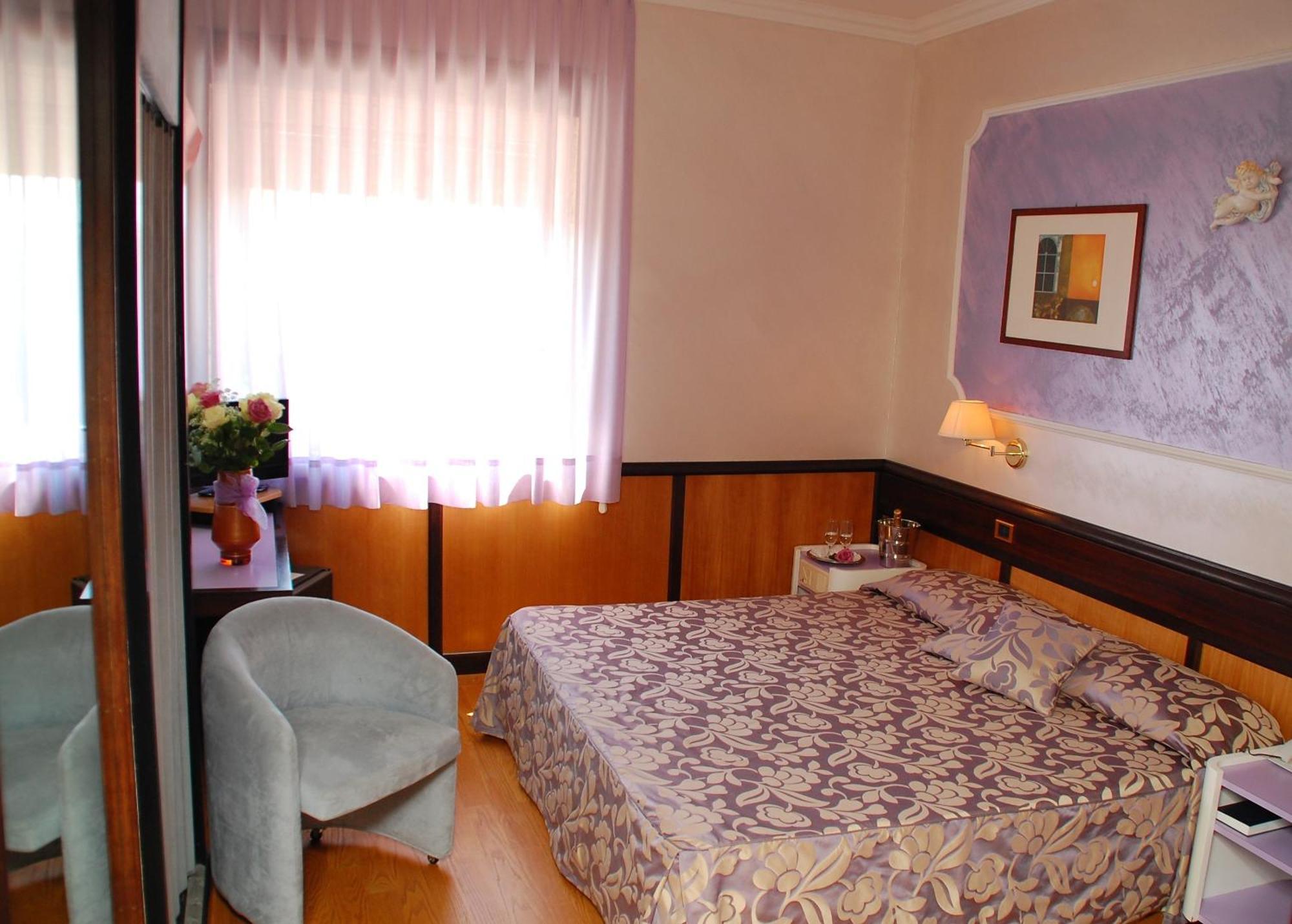 Benny Hotel Catanzaro Extérieur photo