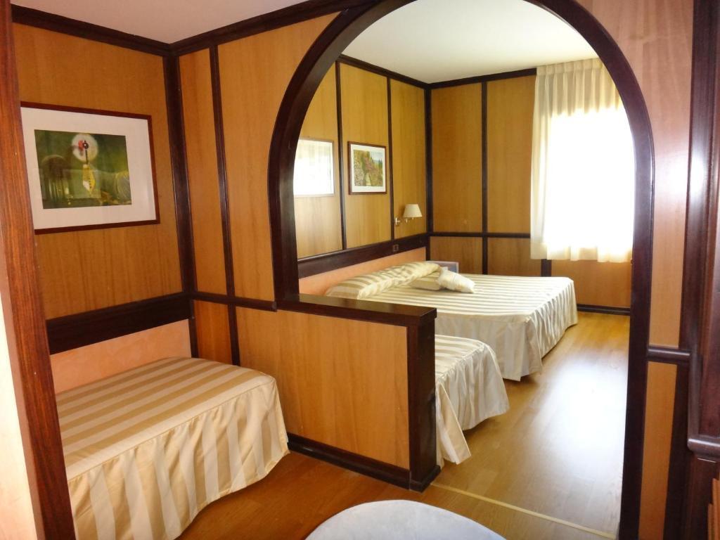 Benny Hotel Catanzaro Chambre photo
