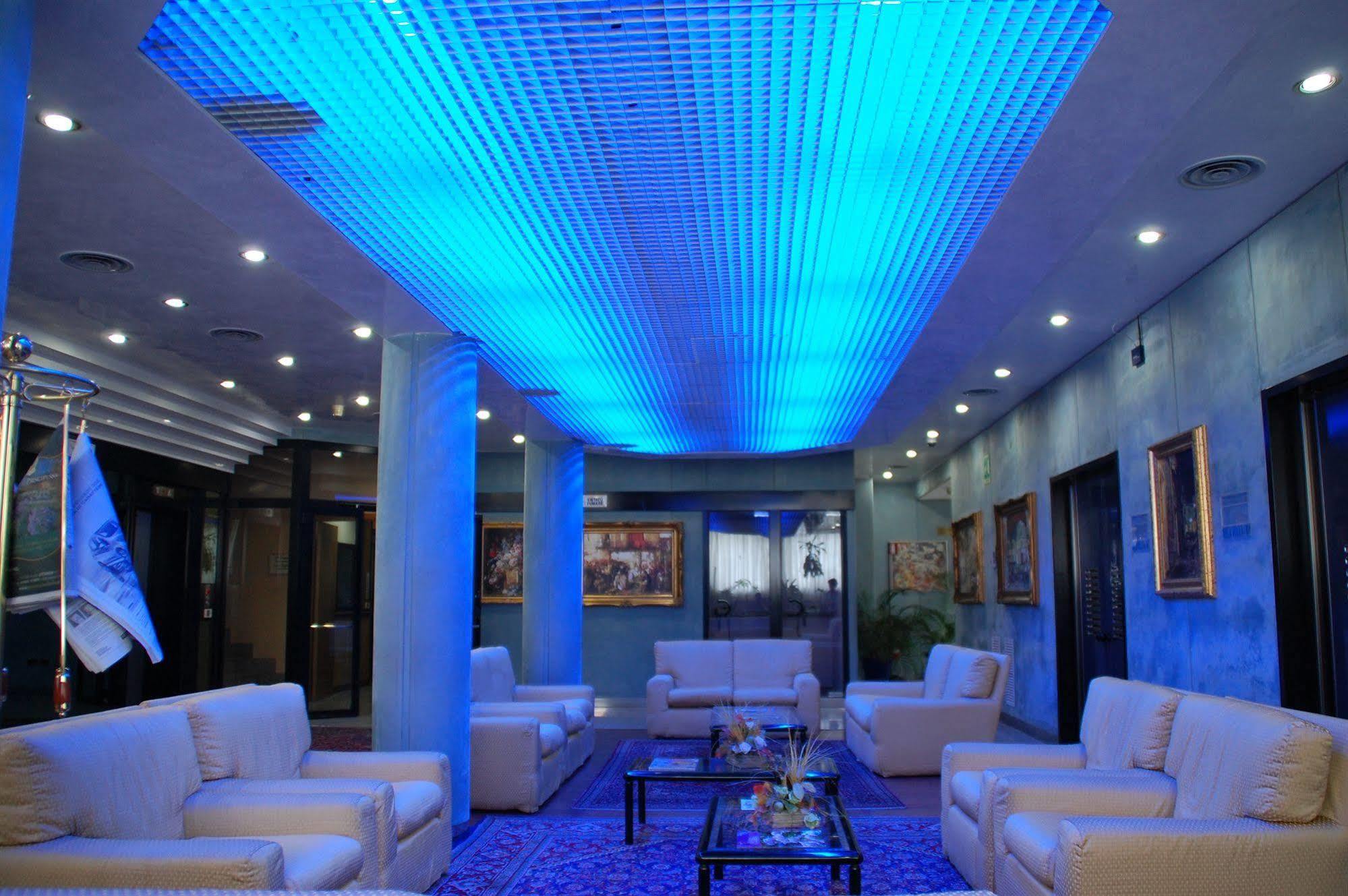 Benny Hotel Catanzaro Extérieur photo