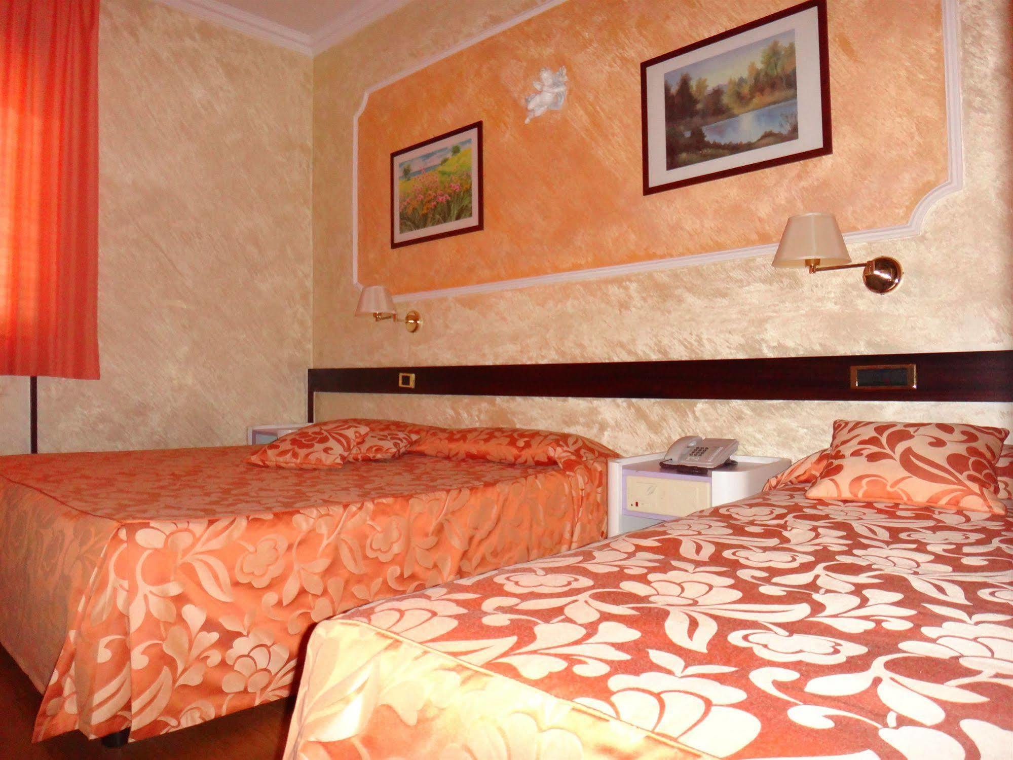 Benny Hotel Catanzaro Extérieur photo